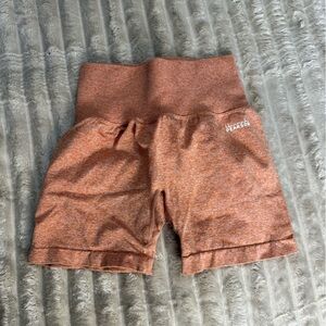 DFYNE x Hannah Pearson Edit 4.5” Shorts “Sand Dune”